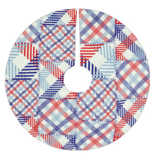 Classic Plaid Patchwork: Squares Pattern Brushed Polyester Tree Skirt
