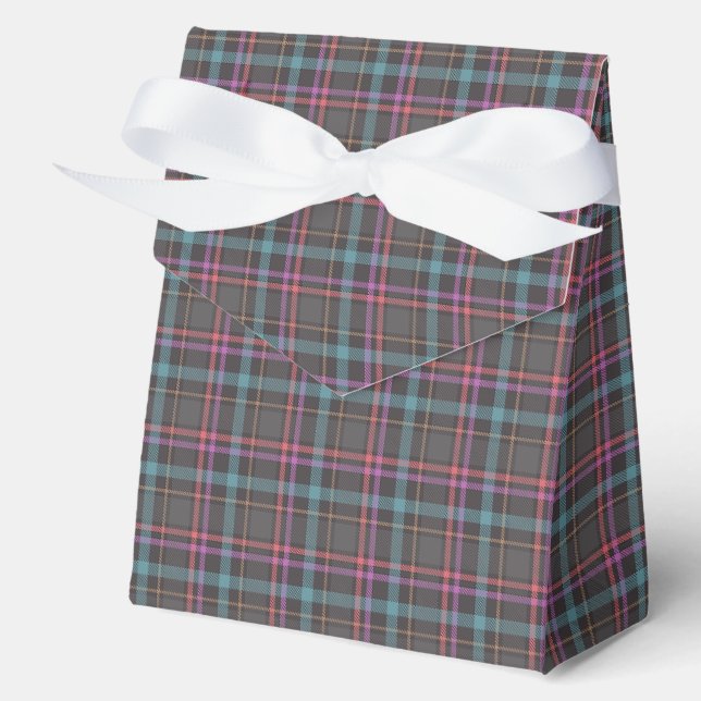 Classic Plaid Pattern Favour Box (Front)