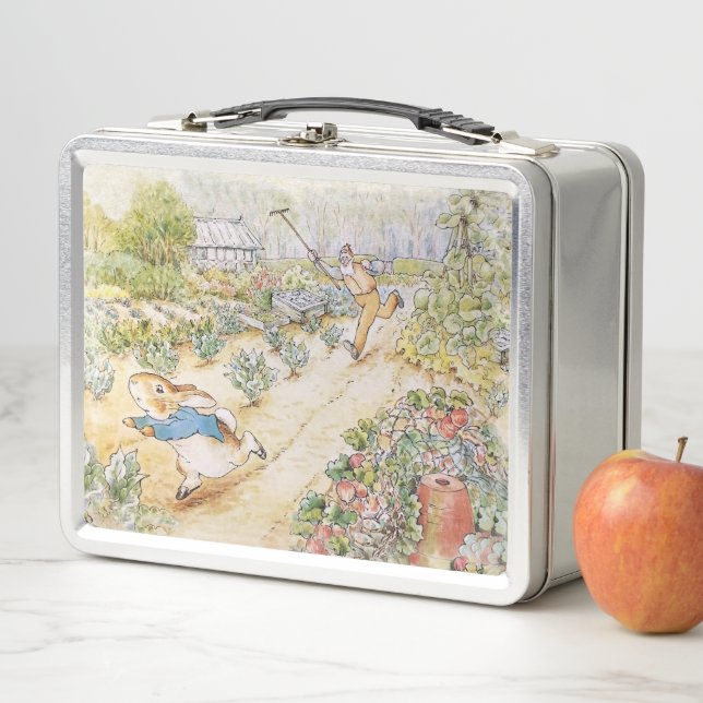 Classic rabbit chased by the farmer metal lunch box (In Situ)