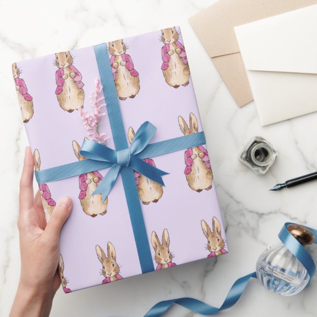 Classic rabbit in pink jacket wrapping paper (Gifting)