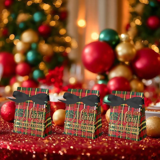 Classic Red & Green Tartan “Merry Christmas” Favor Favour Box (Adorable Festive Classic Plaid "Merry Christmas" Favor Boxes )