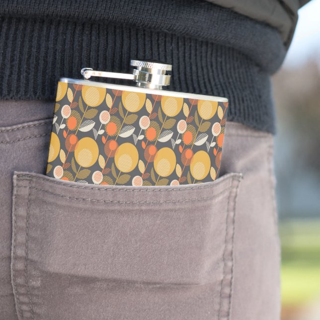 Classic Retro Floral Pattern Hip Flask (In Situ)
