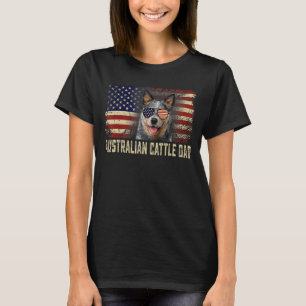 Classic Retro Usa Flag Australian Cattle Dad Fathe T-Shirt