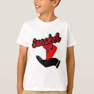 Classic T-Shirt Sneakers In White T-Shirt