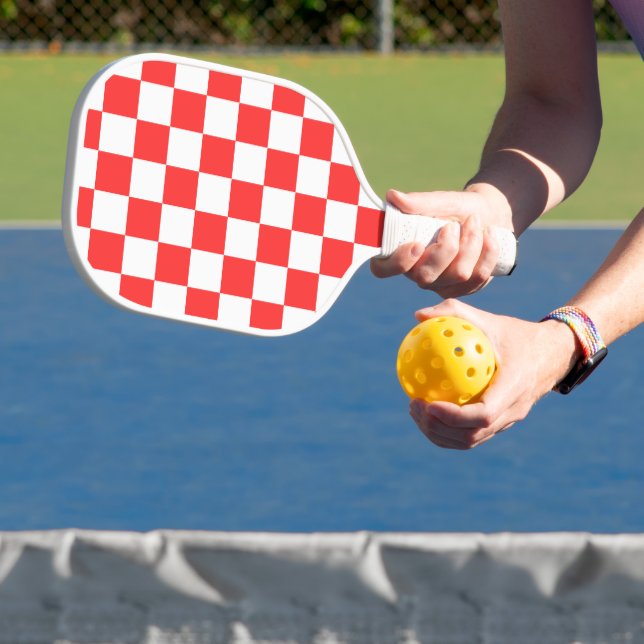 Classic visual red chequerboard  pickleball paddle (Insitu)