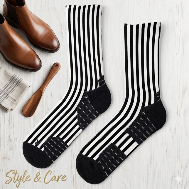 Classic White and Black Stripe Decorative Socks (Classic White and Black Stripe Decorative Socks)