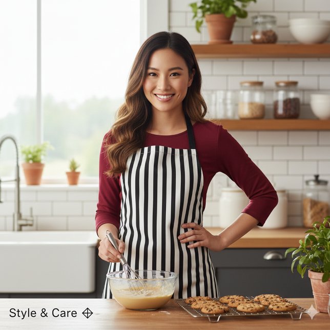 Classic White Black Stripe Pattern For Daily Cook Apron (Classic White Black Stripe Pattern For Daily Cook Apron)
