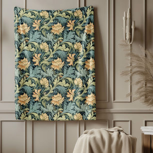 Classic William Morris Cosy Elegance pastel colour Fleece Blanket