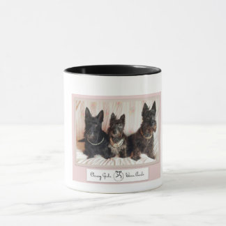 Classy Girls Wear Pearls Mug