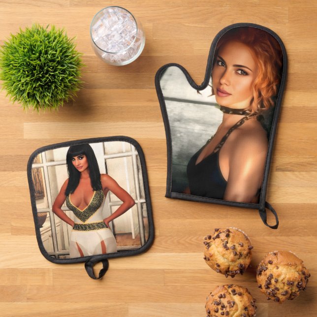 Clear Shadows and Back to That Special Place Oven Mitt & Pot Holder Set (Top Down)