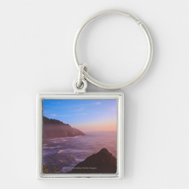 Cliff Coastal View In Oregon at Sunset Key Ring (Front)