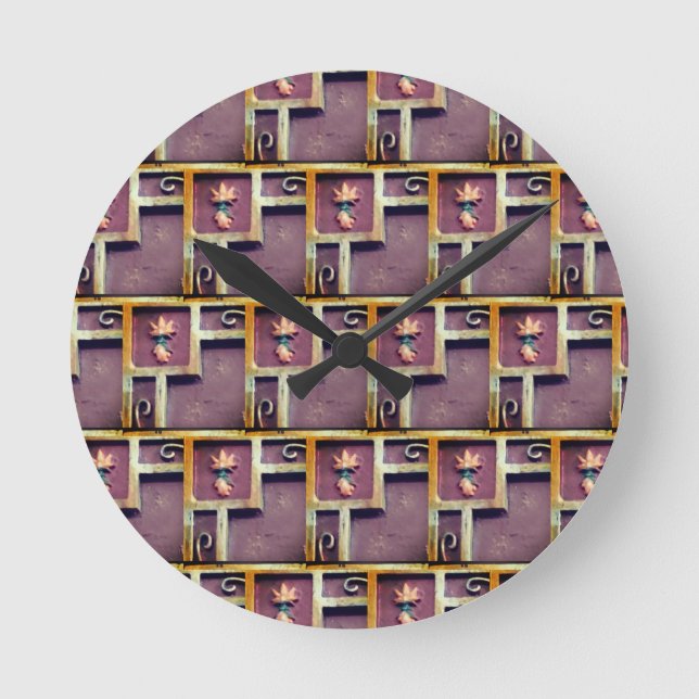 Clock with geometric design gold squares flowers  (Front)