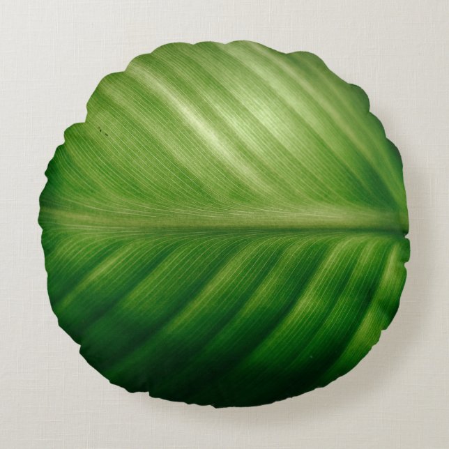 Close-up of green elaf round cushion (Front)