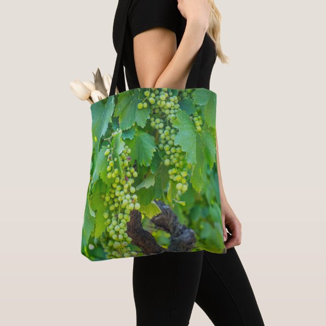 Close Up Of Maturing Grapes Tote Bag (Close Up)
