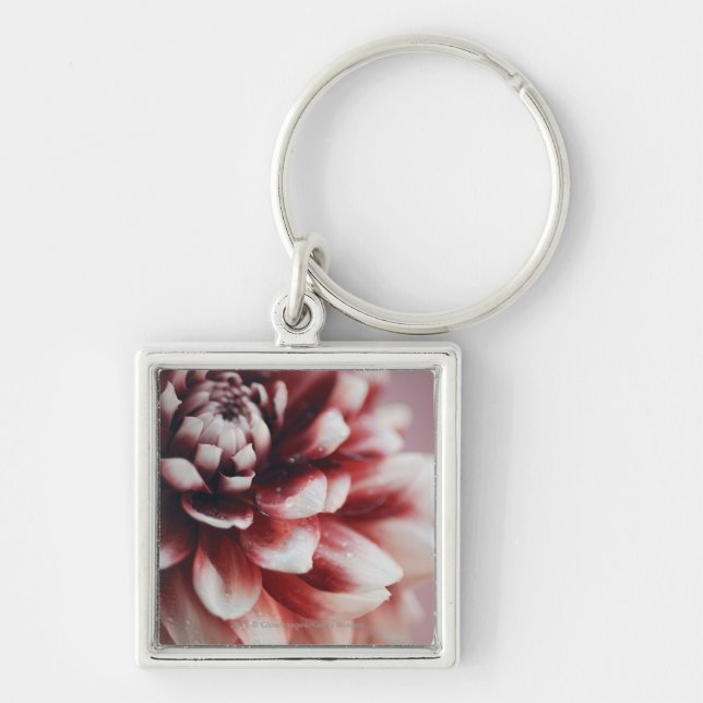 Close-up of water drops on a flower key ring (Front)
