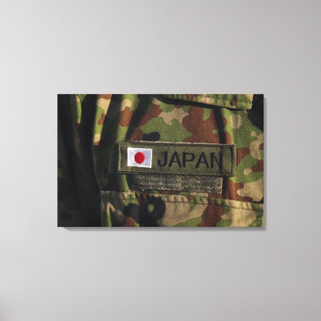 Close-up view 2 canvas print (Front)