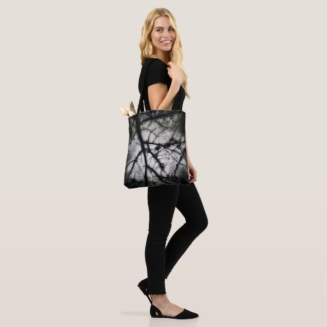 Closing In Tote Bag (On Model)