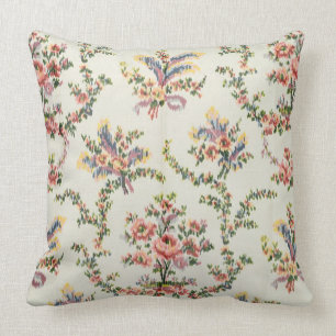 Cloth woven for Queen Marie Antoinette at the Pala Cushion