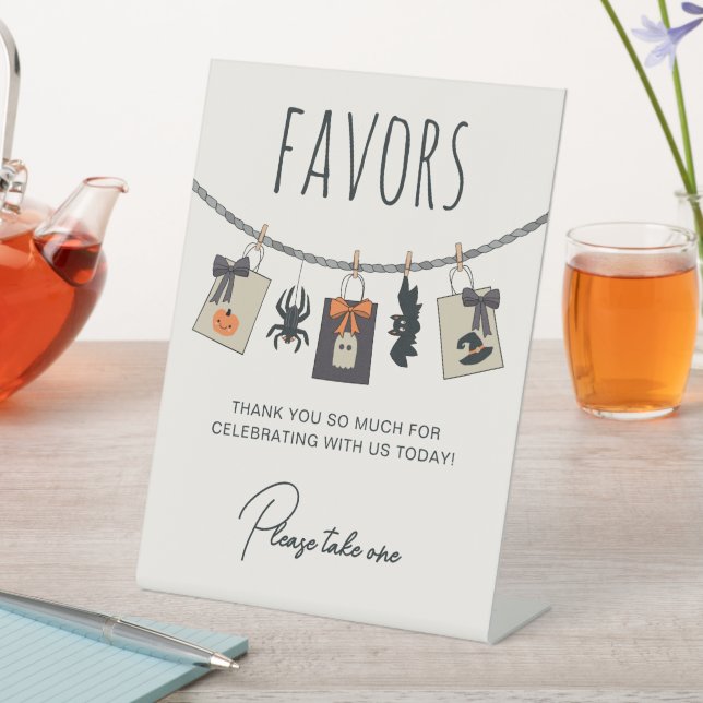 Clothes Line Neutral Halloween Baby Shower Favours Pedestal Sign (In SItu)