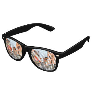 Clotheslines At Campo Ruga Retro Sunglasses