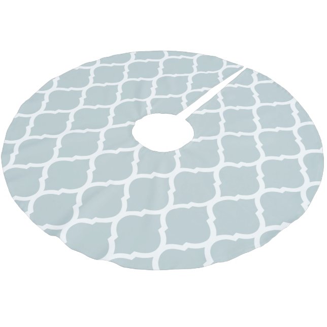 Cloud Blue Moroccan Quatrefoil Brushed Polyester Tree Skirt (Angled)