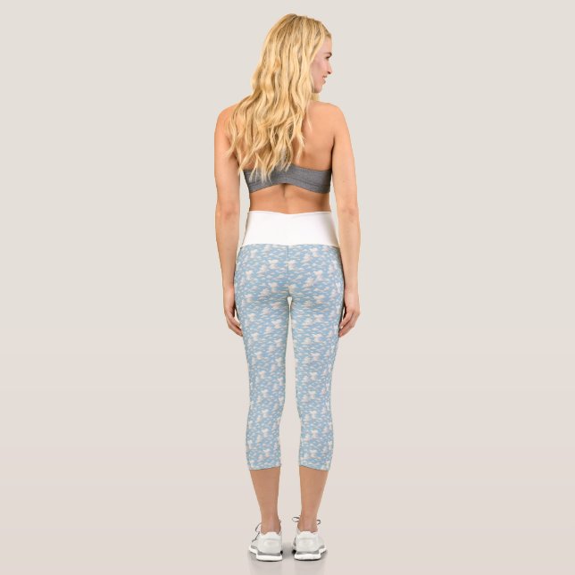 Cloud Pattern  Capri Leggings (Back)