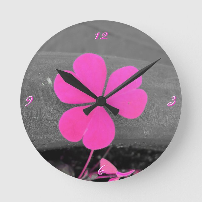 ~Clover Hearts~ WALL CLOCK (Front)