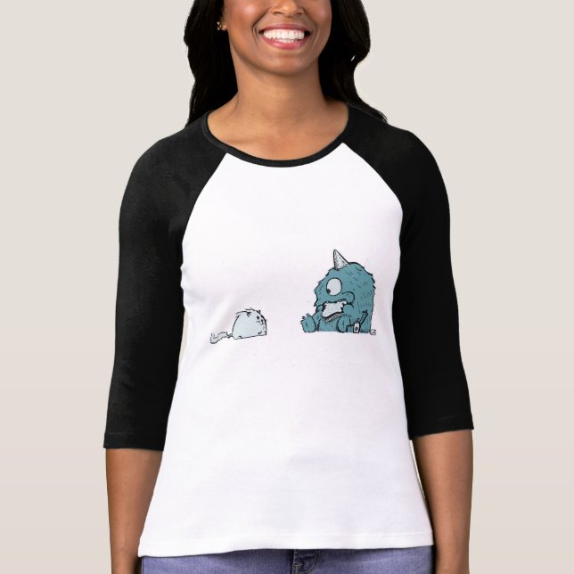 Clyde Is On A Shirt! (Reglan Women's) T-Shirt (Front)