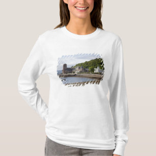 Coastal view with historic buildings, Oban, T-Shirt