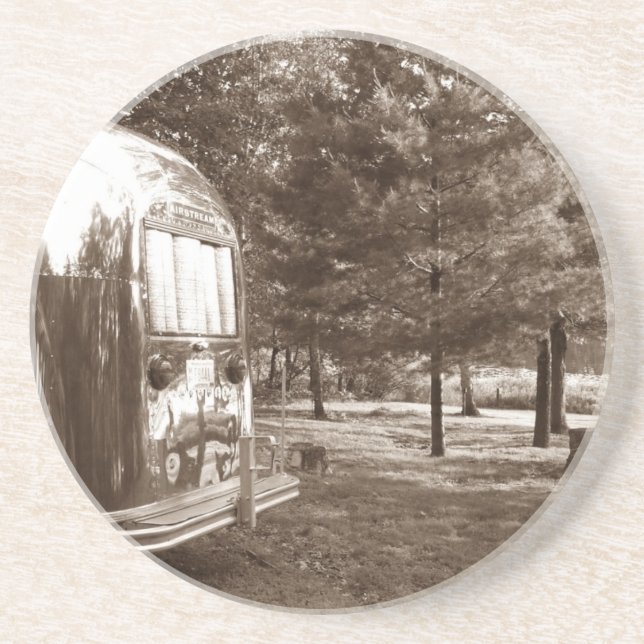 Coasters Vintage aluminium camper Boondocking Lake (Front)