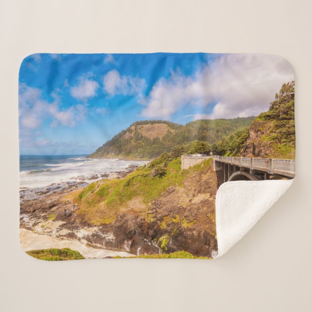 Coastline | Cook's Chasm, Yachats, Oregon Sherpa Blanket (Front (Horizontal))