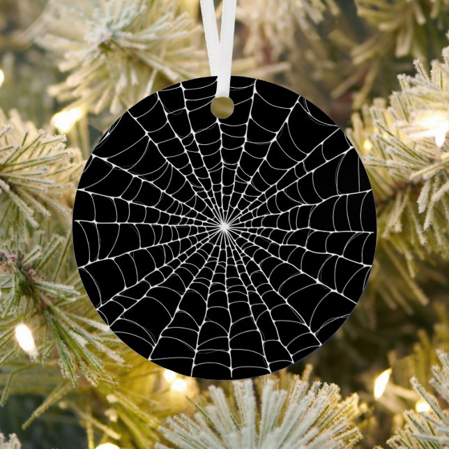 Cobweb Goth Metal Tree Decoration (Insitu)