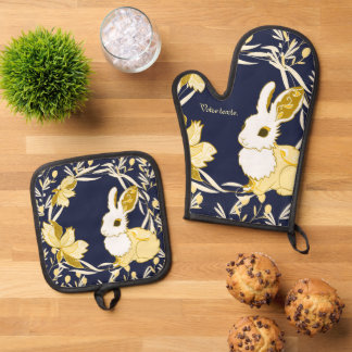 Coco the rabbit oven mitt & pot holder set
