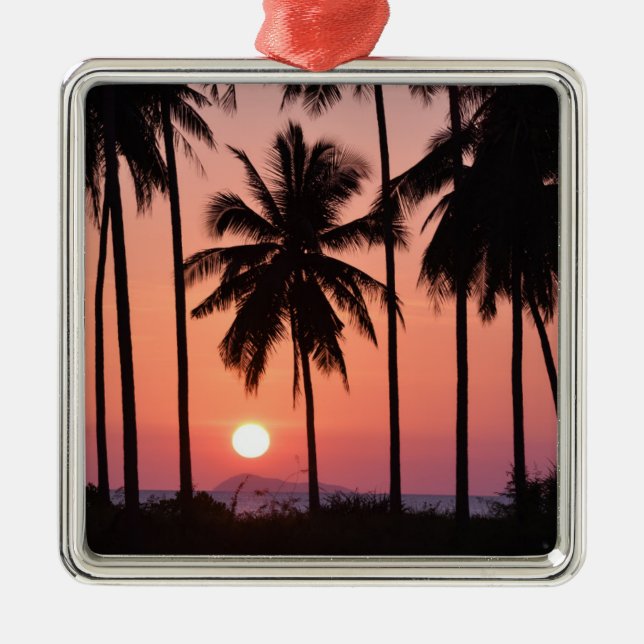 Coconut Palm Tree Landscape Metal Tree Decoration (Front)