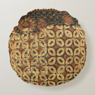 Coffee Bean Batik Art Pattern Design Round Cushion