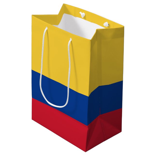 Colombia flag medium gift bag (Front Angled)