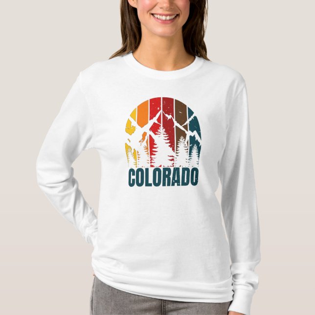 Colorado Mountains Retro T-Shirt (Front)