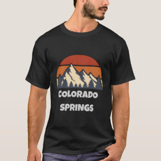 Colorado Springs Mountains Sun Retro Souvenir Men  T-Shirt