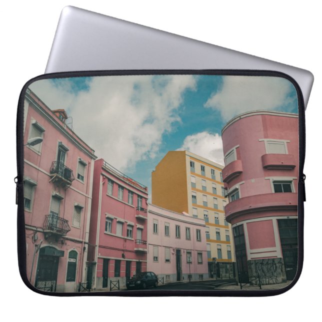 COLORFUL CITY LAPTOP SLEEVE (Front)