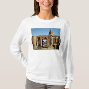 Colossus of Ramesses II: standing statue of T-Shirt