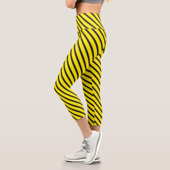 Colourful Abstract Pattern Capri Leggings (Left)
