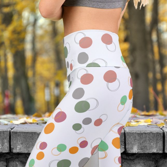 Colourful Alice Blue Bubbles Pattern Yoga Capri Leggings (Bubbly Bubbles on Alice Blue Capri Leggings)