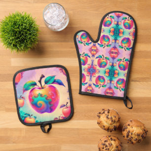 Colourful apple oven mitt & pot holder set