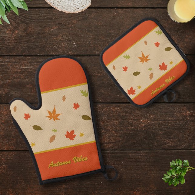 Colourful Autumn Leaves with custom text  Oven Mitt & Pot Holder Set (Creator Uploaded)