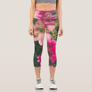 Colourful bouquet of flowers capri leggings