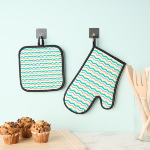 Colourful Chevron Pattern Oven Mitt & Pot Holder Set