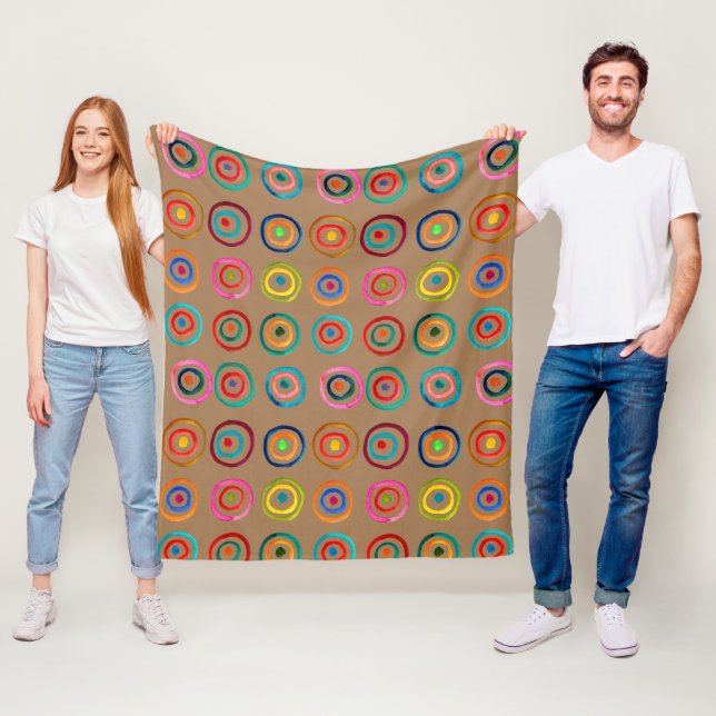 Colourful circle rainbow watercolor fleece blanket (In Situ)