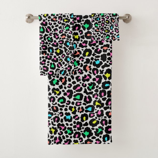 Colourful Leopard Pattern Bath Towel Set (Insitu)