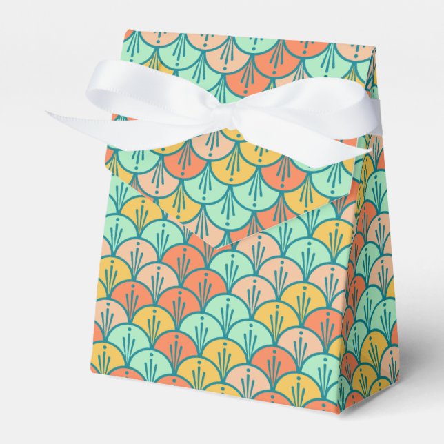 Colourful Modern Trendy Geometric Fish Scale Favour Box (Front Side)