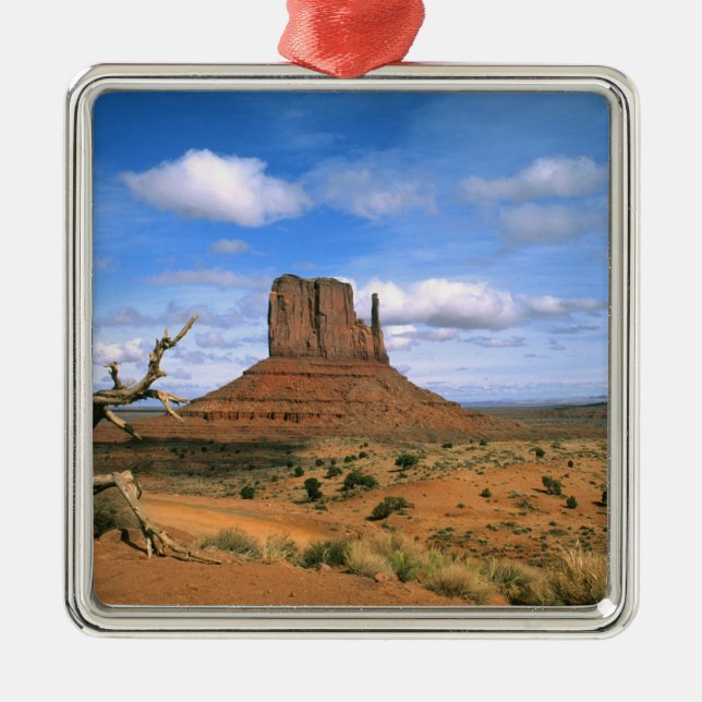 Colourful Monument Valley Mittens in Utah USA Metal Tree Decoration (Front)